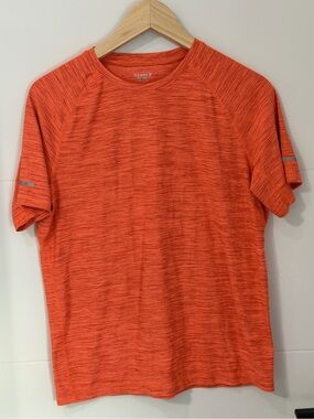 Old Navy Active: Men's Short Sleeve Shirt- Size Small